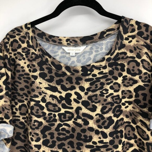 Amaryllis  Cheetah Print Short Cuffed Sleeve Round Neck Shirt size 1x - Picture 5 of 15